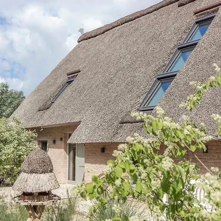 別荘 Bunnyhuus Oberndorf